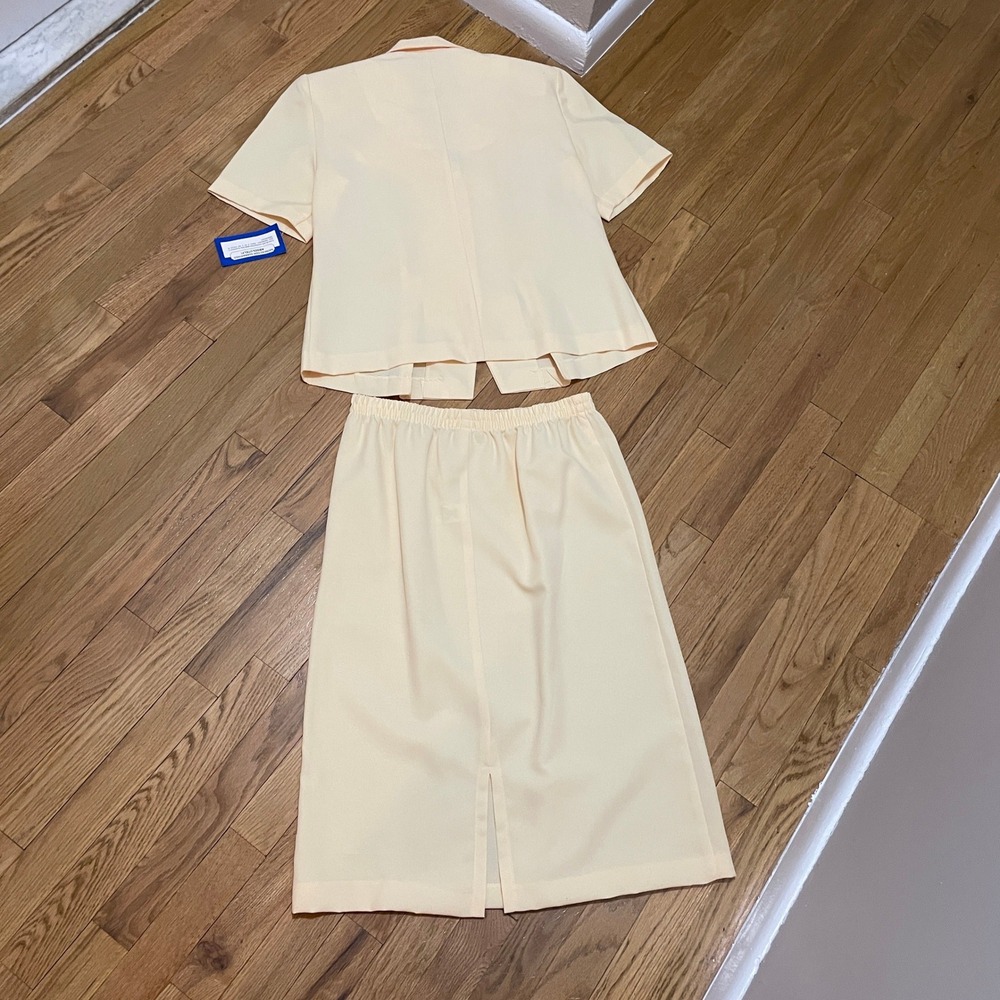 Andrea Kay VTG 80s Size 10 Butter Yellow Midi Skirt Suit SS Blazer Office NWT‎ - Picture 10 of 10